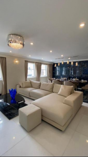 KLL Apartments-Mayfair, London